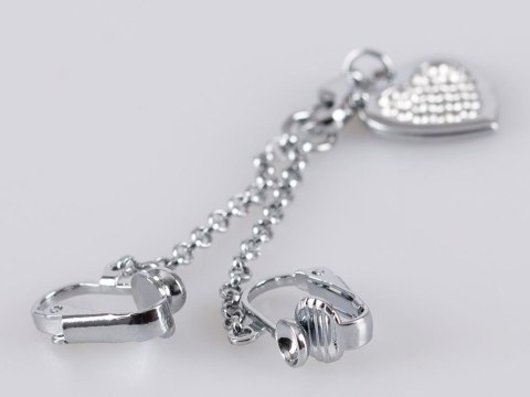 Intimate Heart-shaped Chain