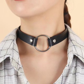 CHOKER Z METALOWYM PIERŚCIENIEM 33-0035