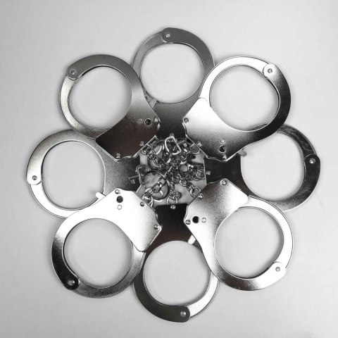 Adrien lastic - metal handcuffs